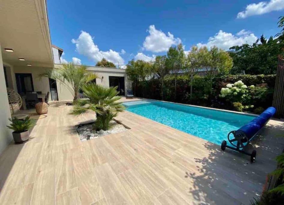 Maison D Architecte Bruges/Piscine Chauffee/Tram D Exterior foto